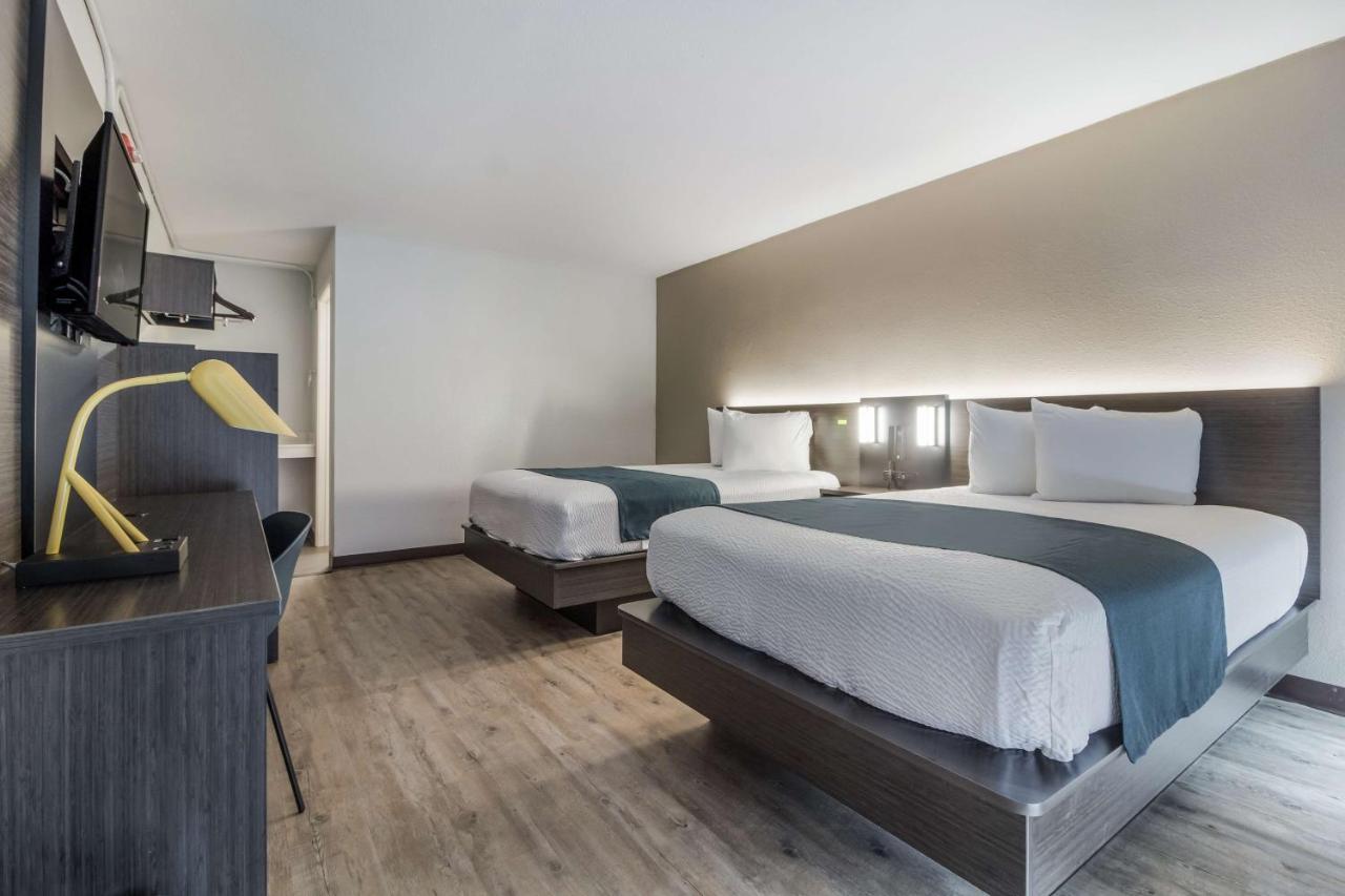 Motel 6 Groves, Tx Экстерьер фото