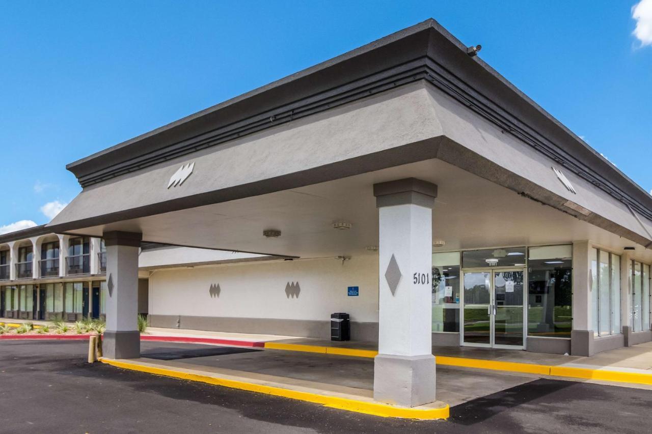 Motel 6 Groves, Tx Экстерьер фото
